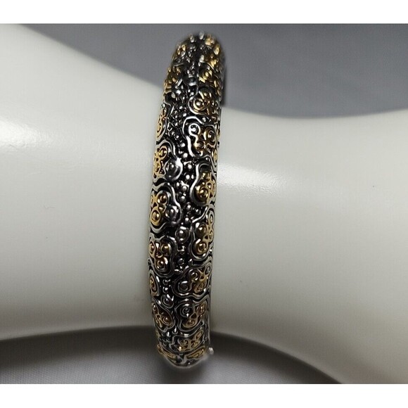 Sterling-Look (Faux) Bangle Bracelet. - Picture 4 of 6